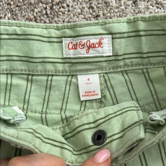 Cat & Jack Green Striped Kids Shorts - Picture 2 of 3